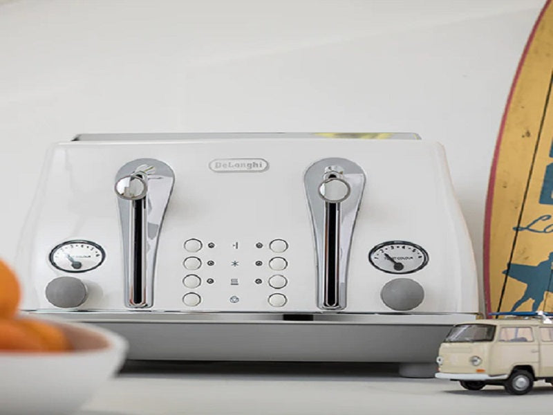 DELONGHI Icona Capitals 4Slice Toaster