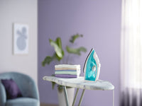 PHILIPS 2000W Easyspeed Steam Iron Green