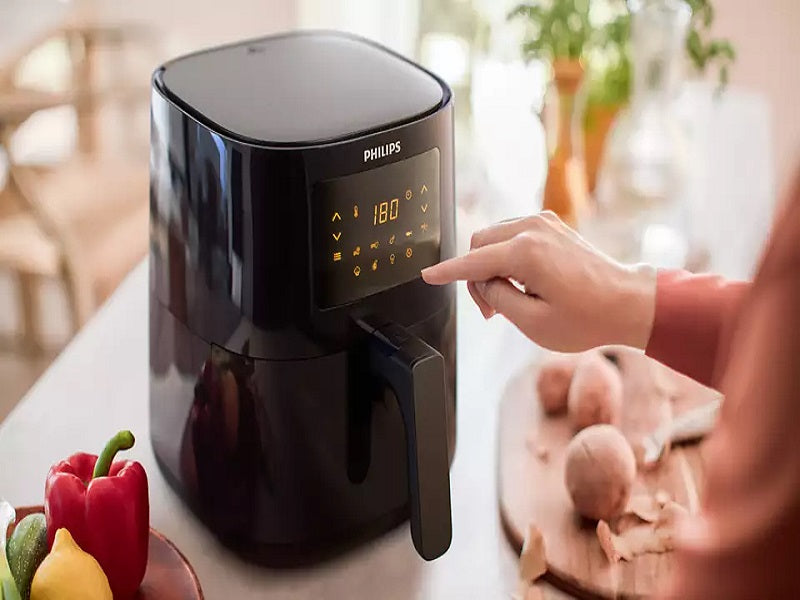 PHILIPS 0.8Kg Digital Essential Airfryer