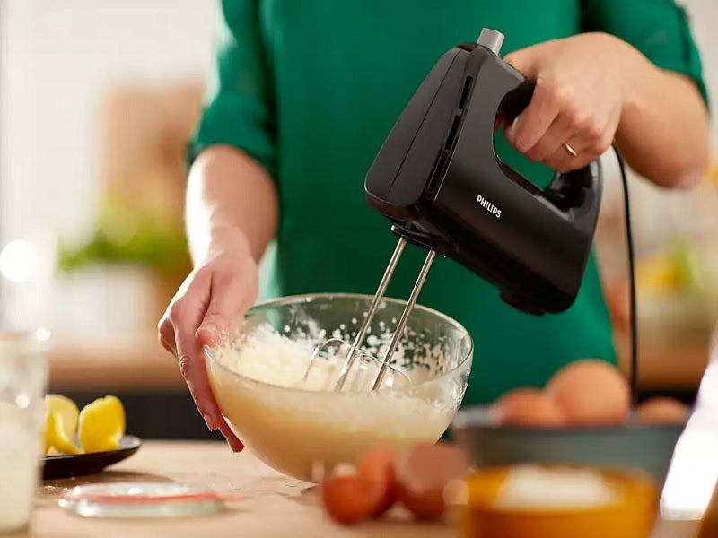 PHILIPS Daily Collection Mixer Black