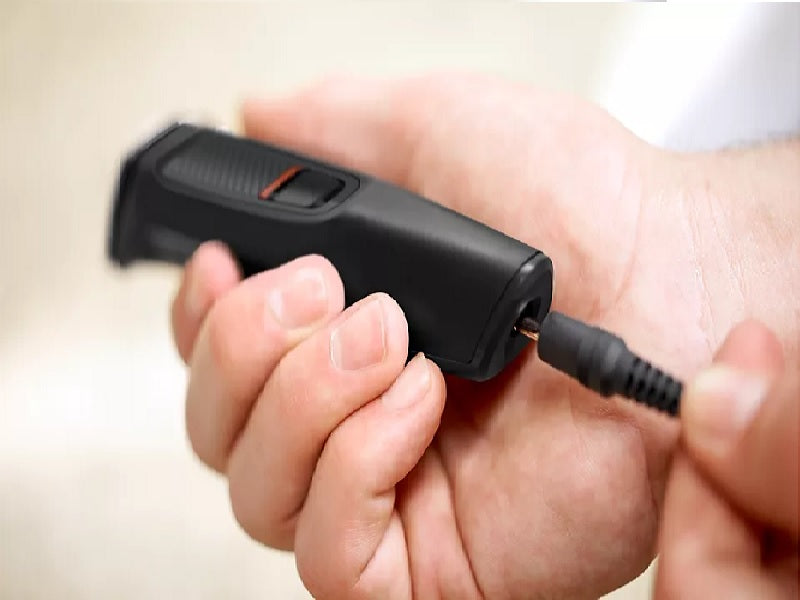 PHILIPS Multigroom Series 3000 6In1