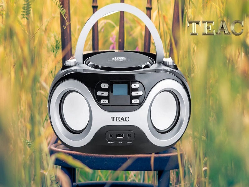 TEAC Cd/Mp3/Fm Portable Radio