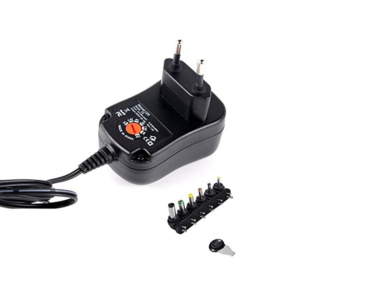 UNIVERSAL 3V To 12V 12Watts Charger