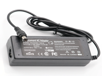 TOSHIBA Lt Charger 15V-3A 6.3*3.0 45W