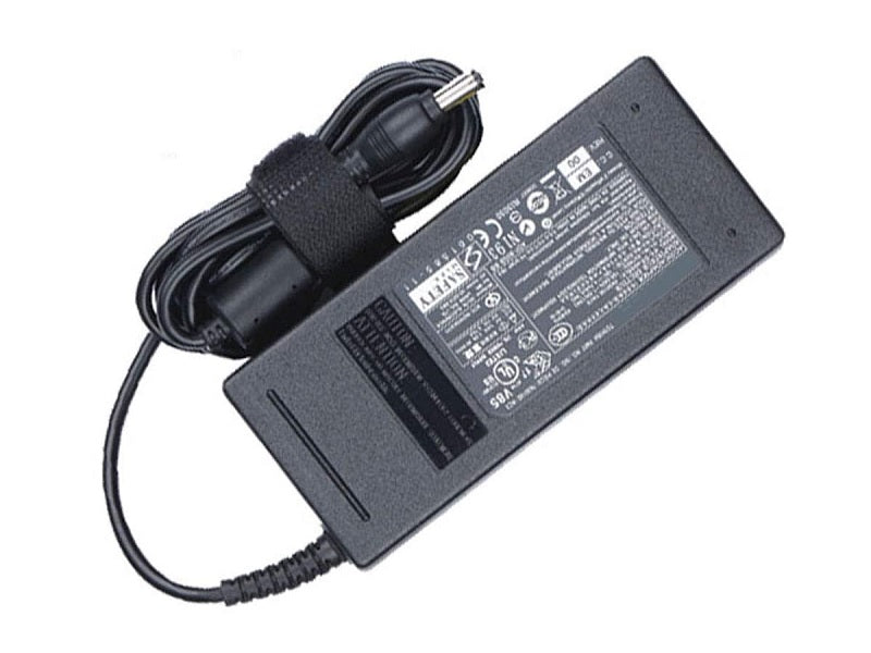 TOSHIBA Lt Charger 19V-4.74A 5.5*2.5 90W